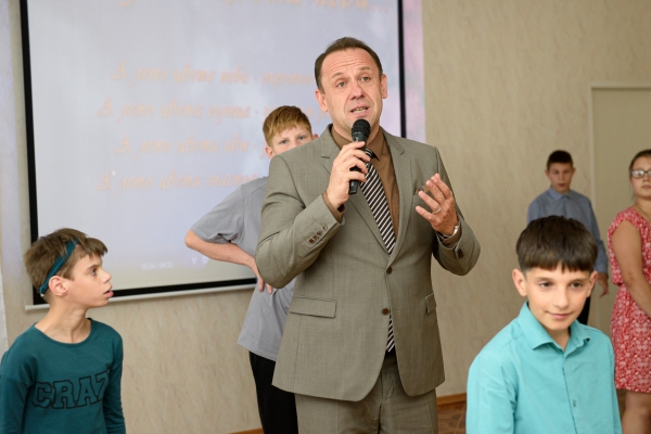 Марафон добра: «Евроопт» в Волковыске получил концерт в знак благодарности!                                 
            Марафон добра: «Евроопт» в Волковыске получил концерт в знак благодарности!