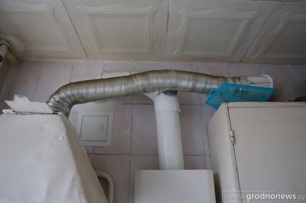 
            От экспериментальной квартиры до жилого дома. Как в Волковыске применяют итальянские технологии FITFIRE в газовых дымоходах                                