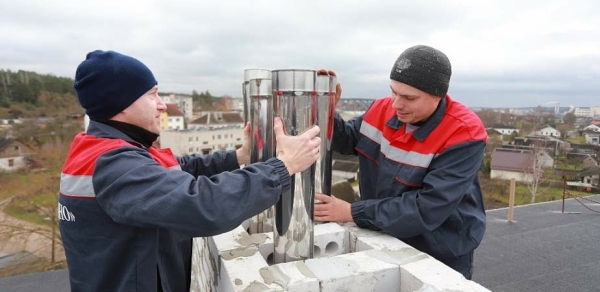 
            От экспериментальной квартиры до жилого дома. Как в Волковыске применяют итальянские технологии FITFIRE в газовых дымоходах                                