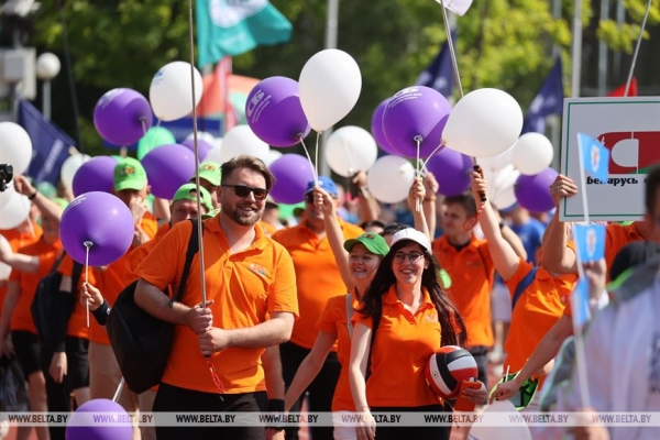 Перцов на спартакиаде в "Стайках": сегодня мы уже победили, мы сплотились нашей единой командой СМИ Перцов на спартакиаде в "Стайках": сегодня мы уже победили, мы сплотились нашей единой командой СМИ