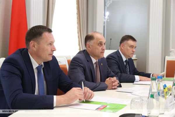 Беларусь и Китай обсудили актуальные вопросы в сфере международной безопасности Беларусь и Китай обсудили актуальные вопросы в сфере международной безопасности