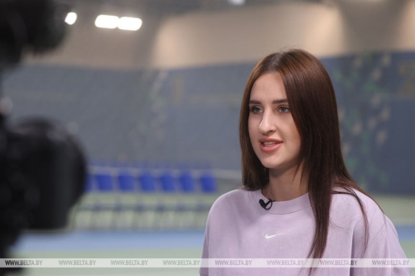 Для теннисистов, футболистов, борцов и атлетов. Спорткомплекс "Шахтер" прихорошился к II Играм стран СНГ Для теннисистов, футболистов, борцов и атлетов. Спорткомплекс "Шахтер" прихорошился к II Играм стран СНГ