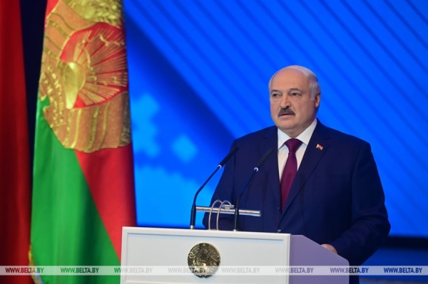 Лукашенко: для Дня Независимости нет и не может быть другой даты, кроме 3 июля Лукашенко: для Дня Независимости нет и не может быть другой даты, кроме 3 июля