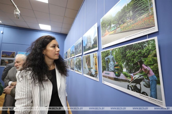 "Сам Бог велел воплотить эту идею в жизнь". Выставка фоторабот об Армении и Беларуси открылась в Минске "Сам Бог велел воплотить эту идею в жизнь". Выставка фоторабот об Армении и Беларуси открылась в Минске