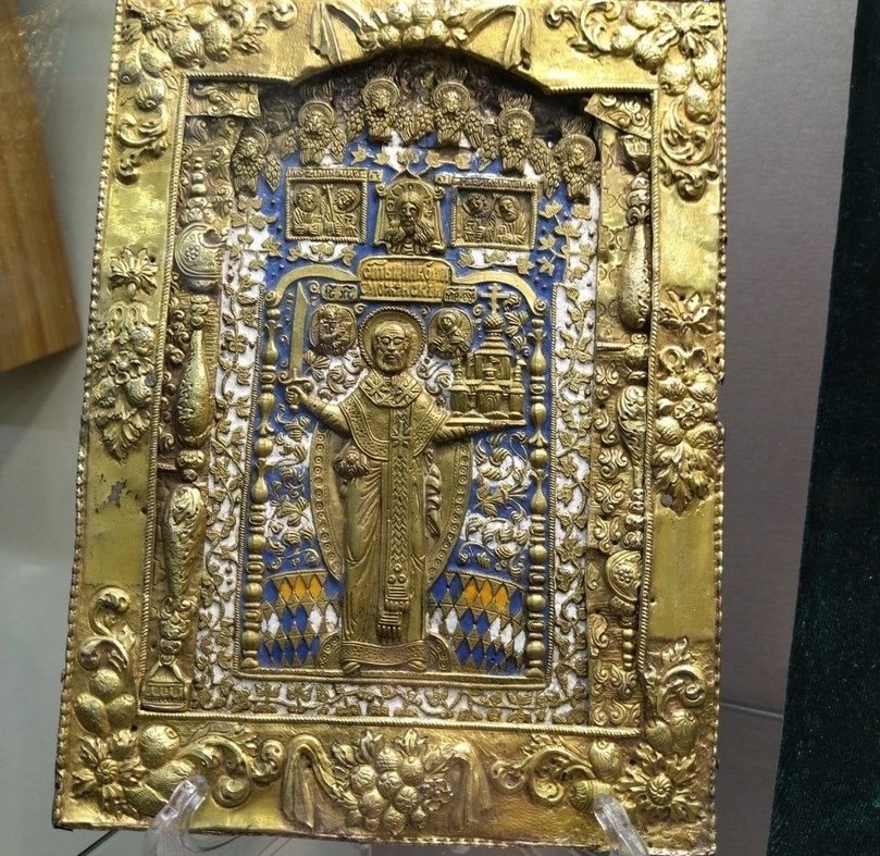 Памятники медного культового литья впервые привезли в Витебск