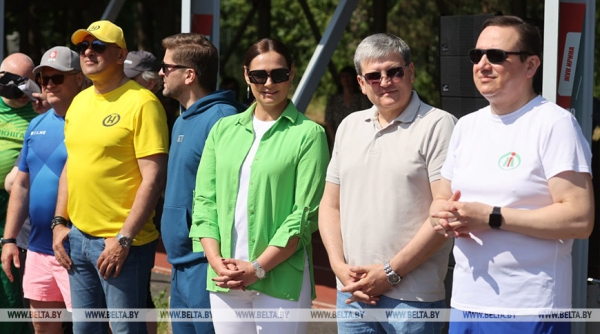 Перцов на спартакиаде в "Стайках": сегодня мы уже победили, мы сплотились нашей единой командой СМИ Перцов на спартакиаде в "Стайках": сегодня мы уже победили, мы сплотились нашей единой командой СМИ