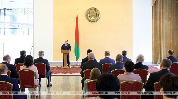 "Ваш труд виден и важен для государства". Премьер-министр вручил государственные награды "Ваш труд виден и важен для государства". Премьер-министр вручил государственные награды