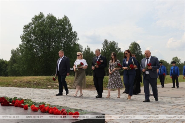 ФОТОРЕПОРТАЖ: 22 июня в Беларуси - День всенародной памяти жертв Великой Отечественной войны и геноцида белорусского народа
