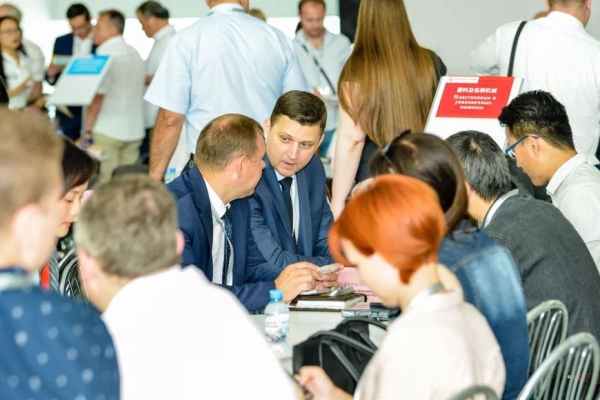 Презентации медицинских 3D-принтеров, двусторонние встречи и форум. Чем удивит выставка в "Великом камне"