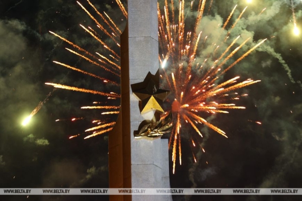 ФОТОРЕПОРТАЖ: День Независимости отпраздновали в Беларуси ФОТОРЕПОРТАЖ: День Независимости отпраздновали в Беларуси