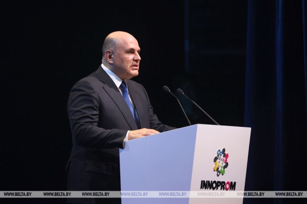 "Это возможность показать открытость к промкооперации". Головченко о промышленной выставке ИННОПРОМ