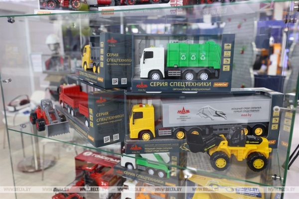 "Это возможность показать открытость к промкооперации". Головченко о промышленной выставке ИННОПРОМ