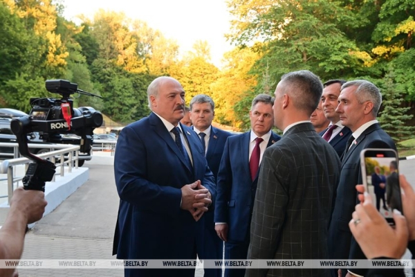 Лукашенко: настоящее искусство фестиваля в Витебске объединяет народы и государства