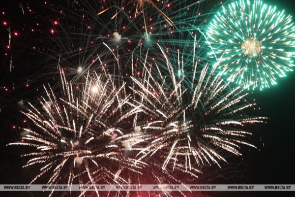 ФОТОРЕПОРТАЖ: Праздник "Купалье" ("Александрия собирает друзей") прошел в Шкловском районе ФОТОРЕПОРТАЖ: Праздник "Купалье" ("Александрия собирает друзей") прошел в Шкловском районе