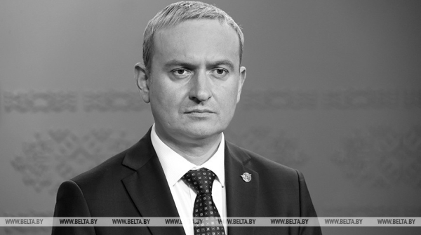 Умер министр транспорта и коммуникаций Беларуси Алексей Авраменко Умер министр транспорта и коммуникаций Беларуси Алексей Авраменко