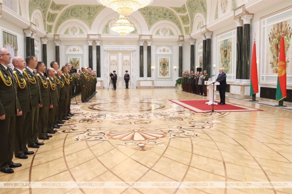 Наивысшая ценность, дело мужественных, дорога в ШОС и сенсации для мировых СМИ. Подробности бомбической недели Президента Наивысшая ценность, дело мужественных, дорога в ШОС и сенсации для мировых СМИ. Подробности бомбической недели Президента