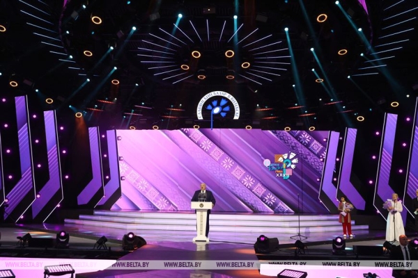 Окно возможностей, большое молоко, эксперименты на полях и спасенный базар. Итоги фестивальной недели Президента Окно возможностей, большое молоко, эксперименты на полях и спасенный базар. Итоги фестивальной недели Президента