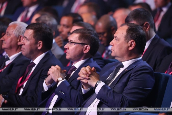 "Это возможность показать открытость к промкооперации". Головченко о промышленной выставке ИННОПРОМ