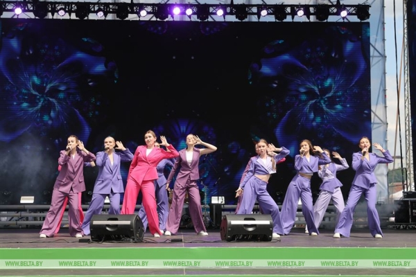 ФОТОРЕПОРТАЖ: День Независимости отпраздновали в Беларуси ФОТОРЕПОРТАЖ: День Независимости отпраздновали в Беларуси