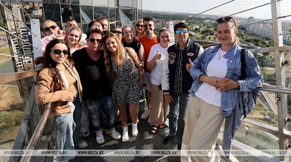 На "Славянском базаре в Витебске" сегодня первый день конкурса исполнителей эстрадной песни