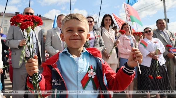 ФОТОРЕПОРТАЖ: День Независимости отпраздновали в Беларуси ФОТОРЕПОРТАЖ: День Независимости отпраздновали в Беларуси