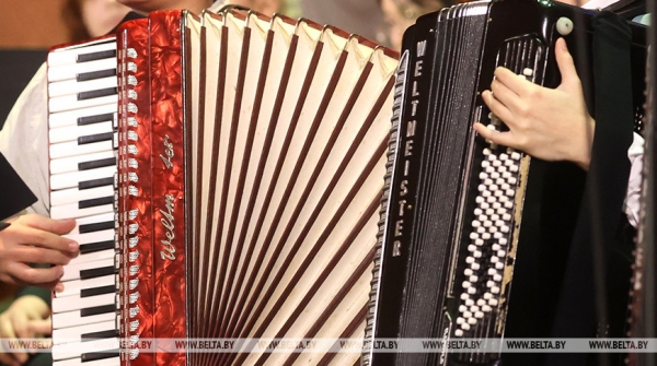 В финале областного фестиваля "Не стареют душой ветераны" примут участие почти 30 коллективов В финале областного фестиваля "Не стареют душой ветераны" примут участие почти 30 коллективов