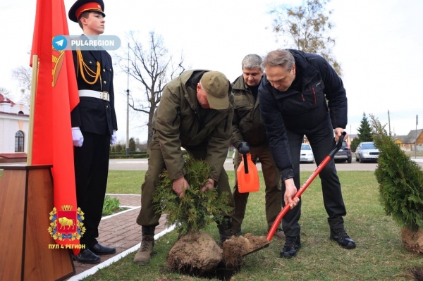 
            В Поречье появилась Аллея Памяти                                