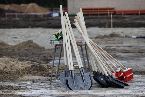 ФОТОРЕПОРТАЖ: Республиканский субботник прошел в Беларуси