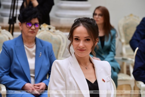 Герой Беларуси, стратегия в промышленности, мирный план для Украины и космос в Кремле. Итоги недели Президента Герой Беларуси, стратегия в промышленности, мирный план для Украины и космос в Кремле. Итоги недели Президента