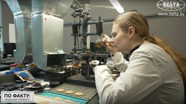 "Потерять его - значит потерять мозги нации". Как Лукашенко сохранил производство часов и вернул "Луч" на рынок