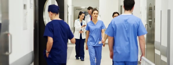 Больше $400 тыс. В США рассказали, сколько зарабатывают американские врачи за год                                 
            Больше $400 тыс. В США рассказали, сколько зарабатывают американские врачи за год