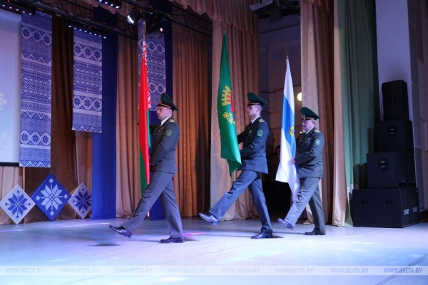 "Главная гордость - люди труда". Сергеенко поздравил лауреатов конкурса "Человек года" Браславского района "Главная гордость - люди труда". Сергеенко поздравил лауреатов конкурса "Человек года" Браславского района