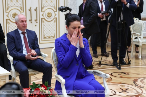 Герой Беларуси, стратегия в промышленности, мирный план для Украины и космос в Кремле. Итоги недели Президента Герой Беларуси, стратегия в промышленности, мирный план для Украины и космос в Кремле. Итоги недели Президента