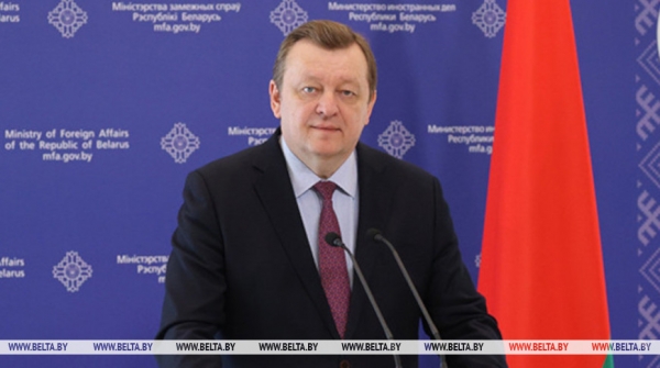 Алейник 14-15 апреля планирует посетить Алжир