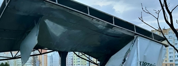 Белорусы поделились видео шторма. Последствия устраняют до сих пор — Видео
Белорусы поделились видео шторма. Последствия устраняют до сих пор — Видео