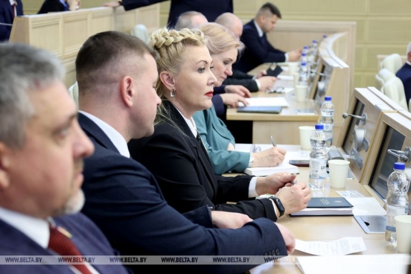 Кочанова избрана председателем Совета Республики восьмого созыва Кочанова избрана председателем Совета Республики восьмого созыва