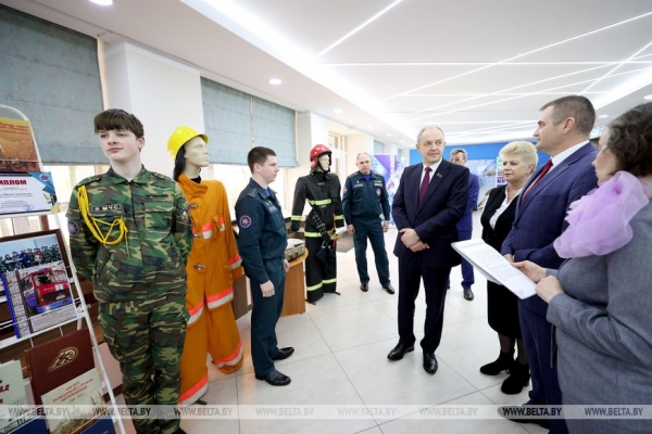 "Главная гордость - люди труда". Сергеенко поздравил лауреатов конкурса "Человек года" Браславского района "Главная гордость - люди труда". Сергеенко поздравил лауреатов конкурса "Человек года" Браславского района