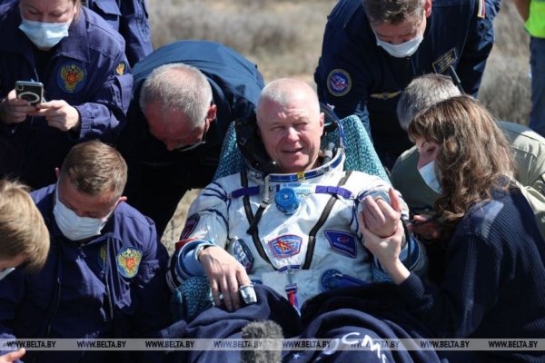 Первый космонавт суверенной Беларуси вернулась на Землю. Как завершилось звездное путешествие Василевской Первый космонавт суверенной Беларуси вернулась на Землю. Как завершилось звездное путешествие Василевской
