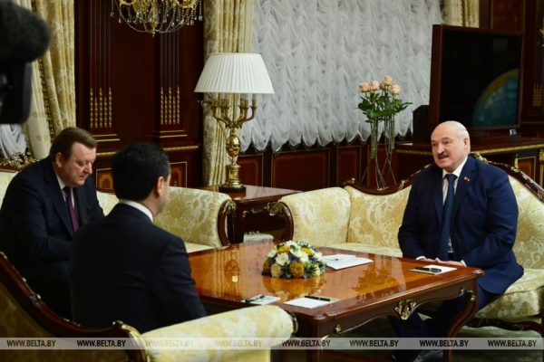 Герой Беларуси, стратегия в промышленности, мирный план для Украины и космос в Кремле. Итоги недели Президента Герой Беларуси, стратегия в промышленности, мирный план для Украины и космос в Кремле. Итоги недели Президента