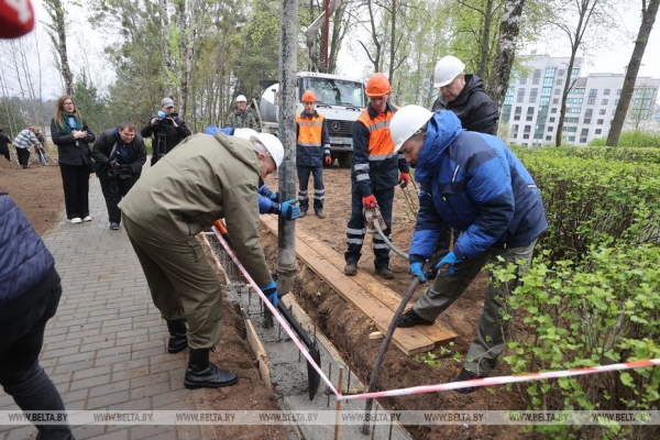 ФОТОРЕПОРТАЖ: Республиканский субботник прошел в Беларуси