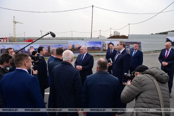 Бессонная ночь, послание потомкам и кадровый день. Итоги Недели Президента